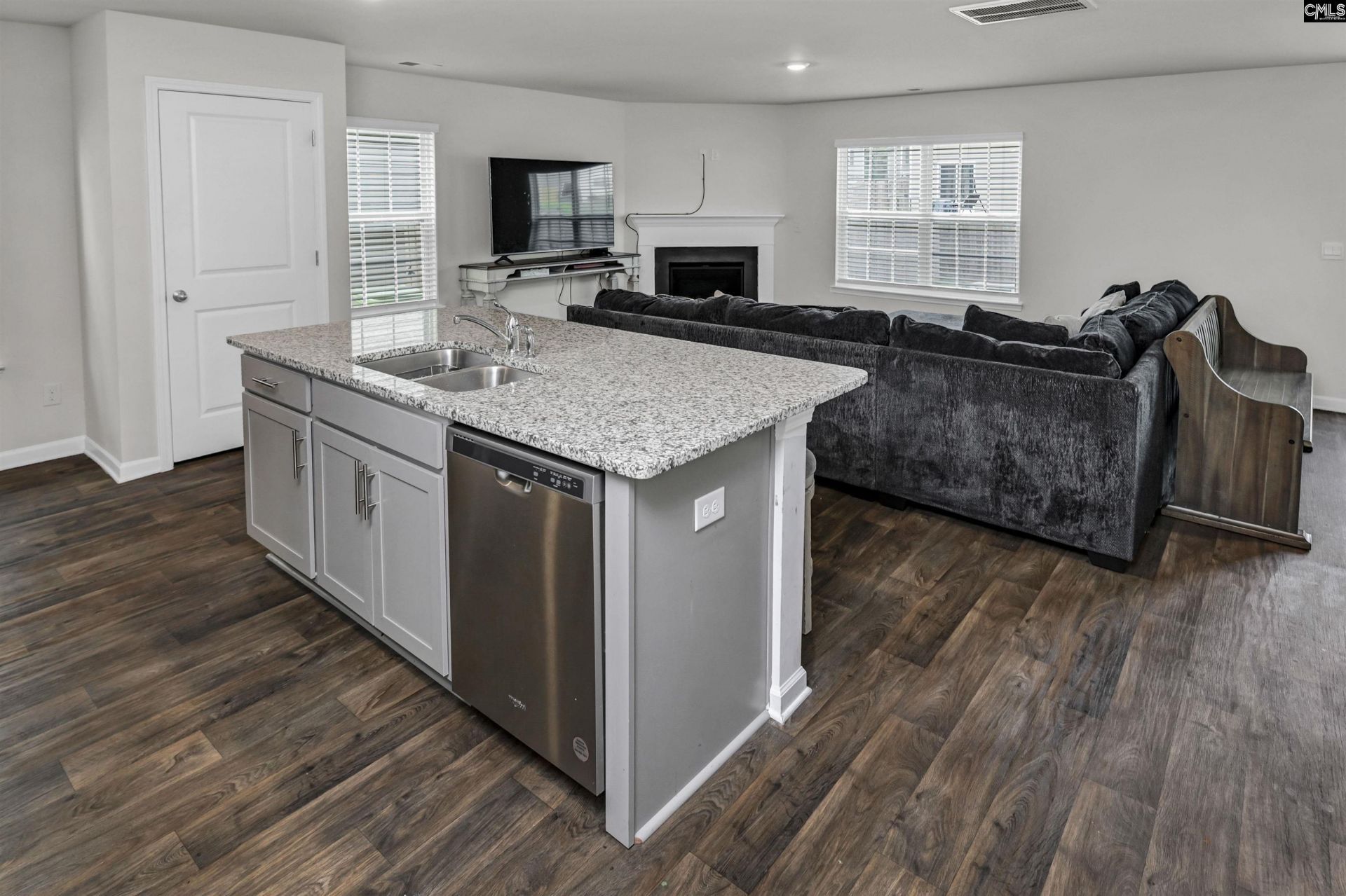 1063 Belmont Green Road  Photo 9