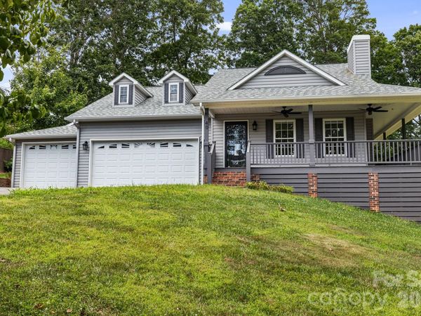 40 Brierfield Drive , Candler, NC 28715