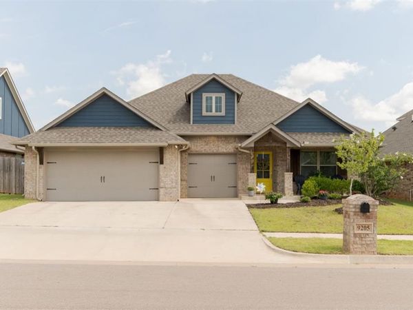 9205 NW 88th Street, Yukon, OK 73099