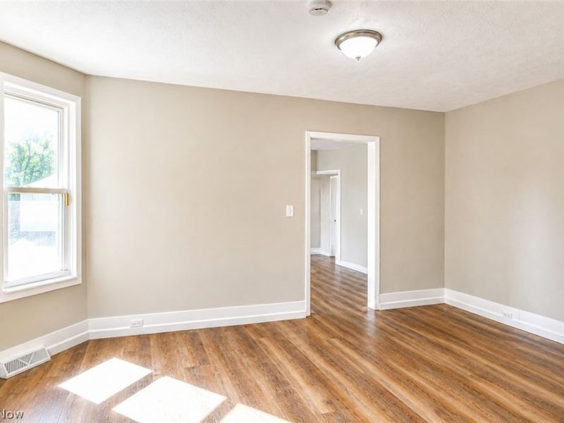 3422 W 52nd Street, Cleveland, OH 44102 Photo 9