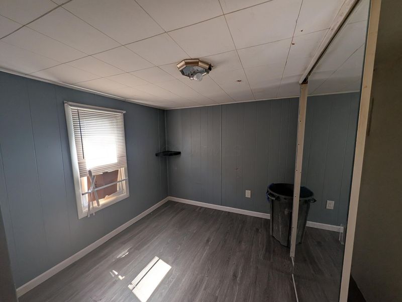 1765 Hillcrest Avenue , Obetz, OH 43207 Photo 4