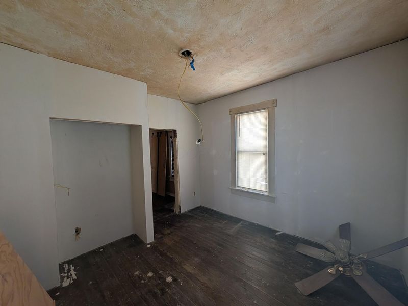 1765 Hillcrest Avenue , Obetz, OH 43207 Photo 9