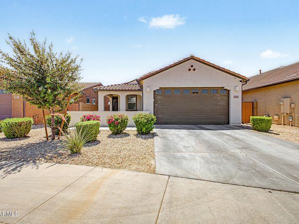 5816 N 90th Drive, Glendale, AZ 85305