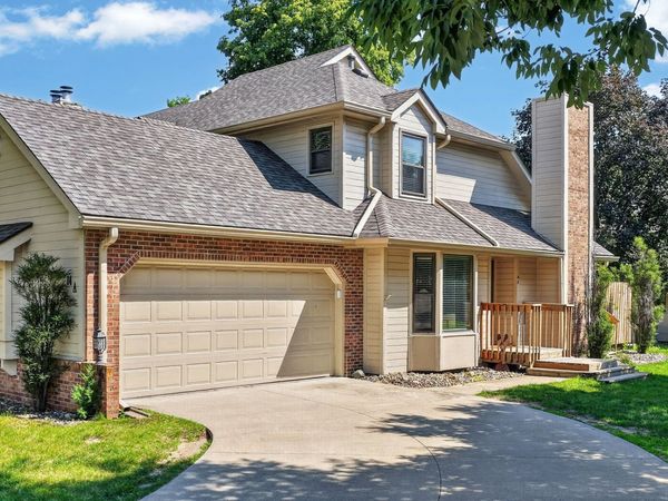 1070 50th Street, Unit 14A, West Des Moines, IA 50266