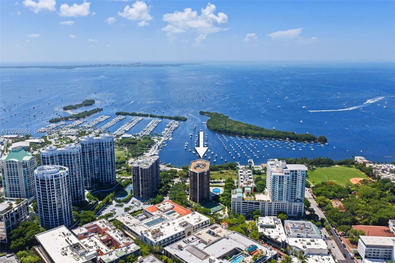 2901 S Bayshore Dr, Unit 6A, Coconut Grove, FL 33133 Photo