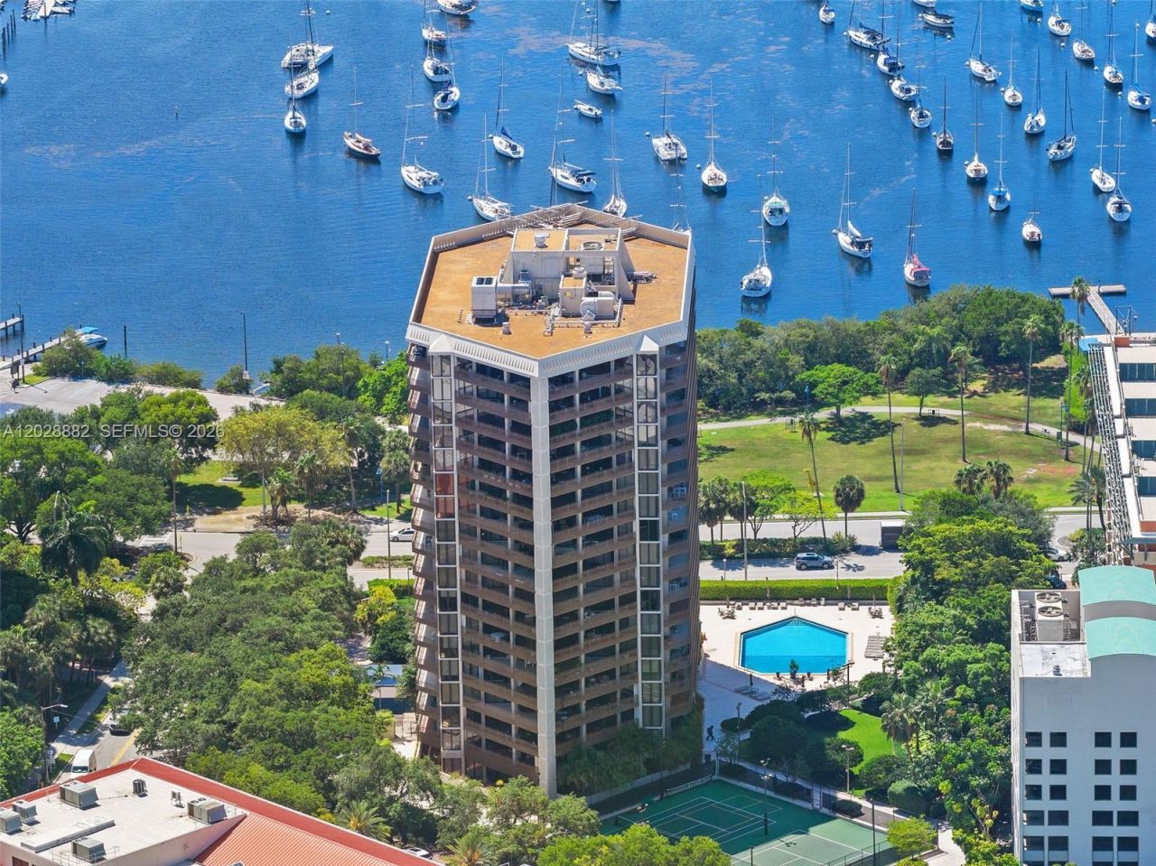 2901 S Bayshore Dr, Unit 6A, Coconut Grove, FL 33133 Photo