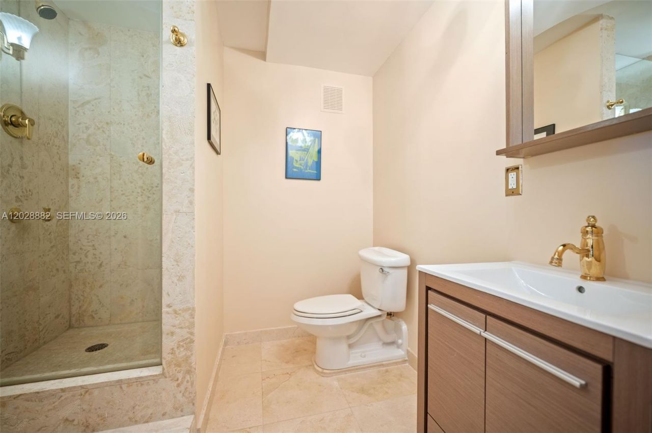 2901 S Bayshore Dr, Unit 6A, Coconut Grove, FL 33133 Photo