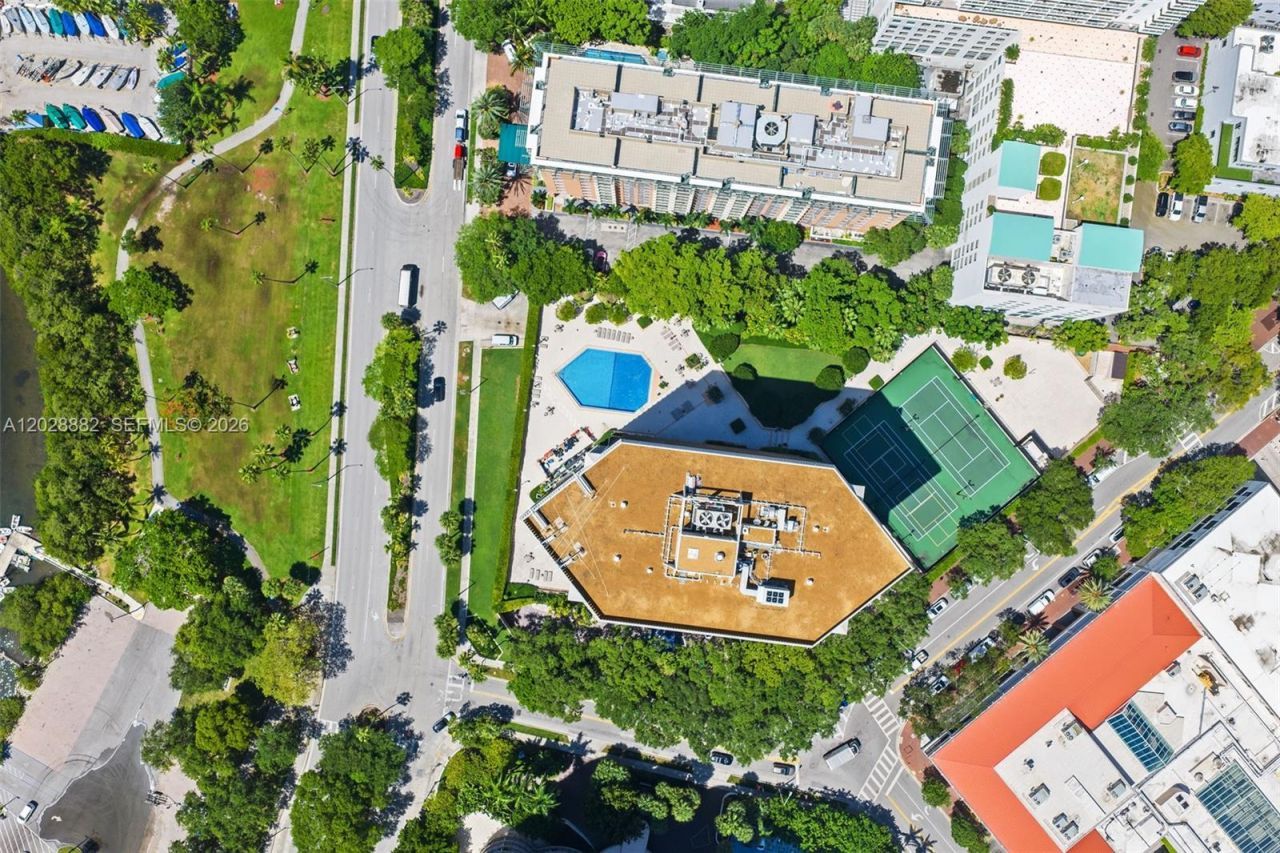 2901 S Bayshore Dr, Unit 6A, Coconut Grove, FL 33133 Photo