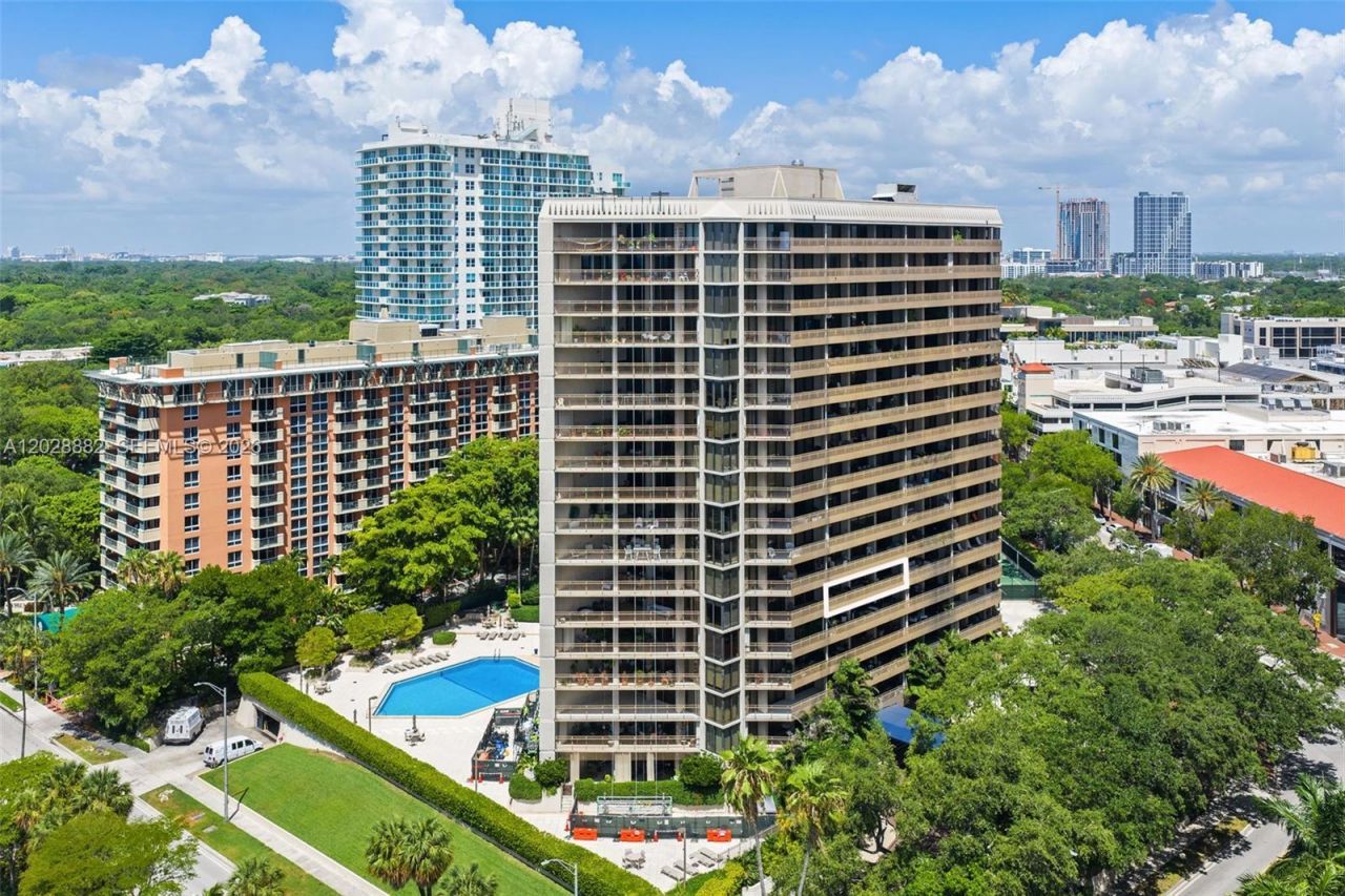 2901 S Bayshore Dr, Unit 6A, Coconut Grove, FL 33133 Photo
