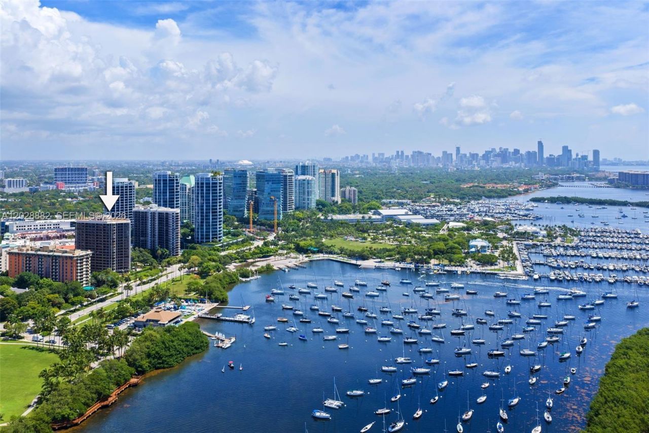2901 S Bayshore Dr, Unit 6A, Coconut Grove, FL 33133 Photo