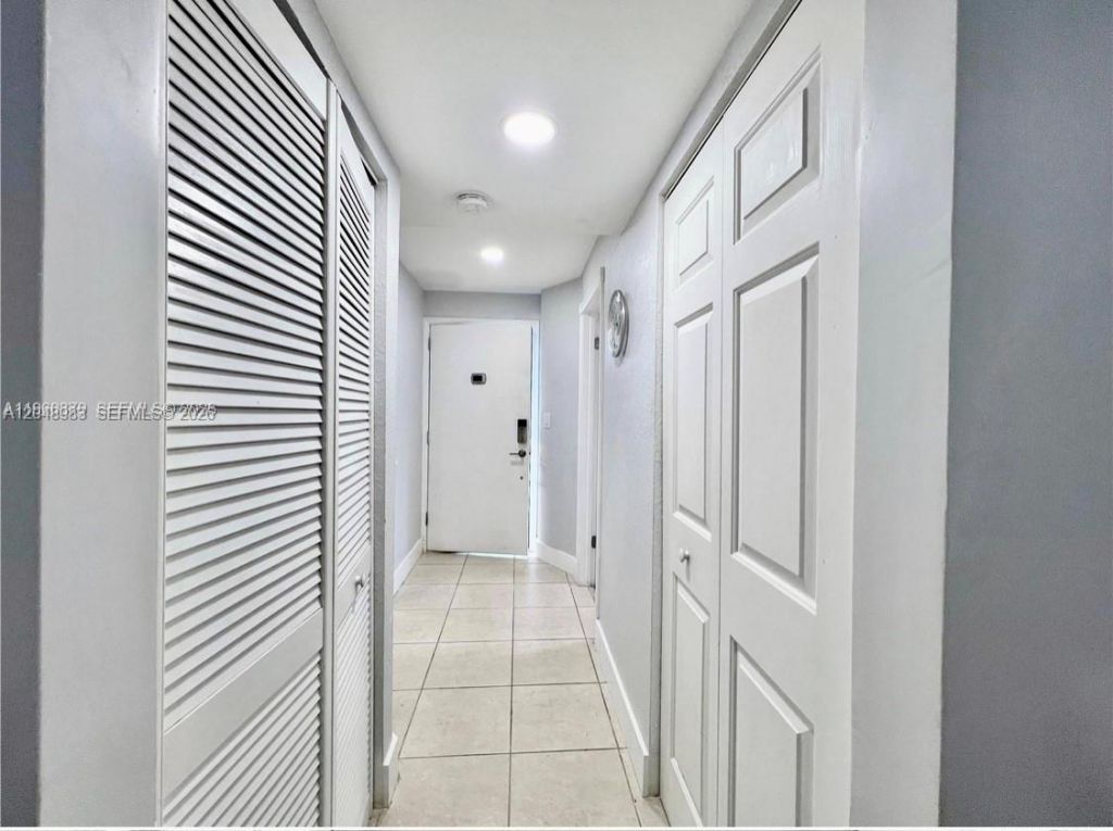 4255 N University Dr, Unit 304, Sunrise, FL 33351 Photo