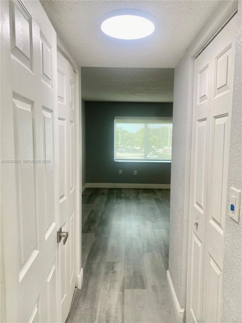 4255 N University Dr, Unit 304, Sunrise, FL 33351 Photo