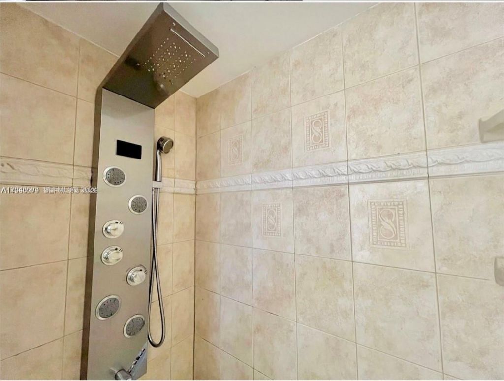 4255 N University Dr , Unit 304, Sunrise, FL 33351 Photo