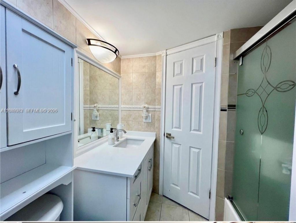 4255 N University Dr , Unit 304, Sunrise, FL 33351 Photo