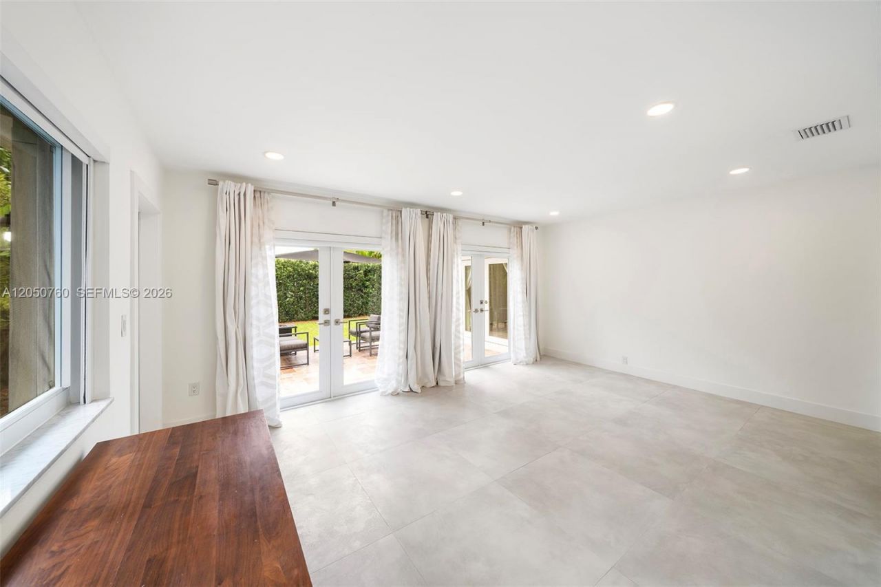 415 Navarre Ave , Coral Gables, FL 33134 Photo