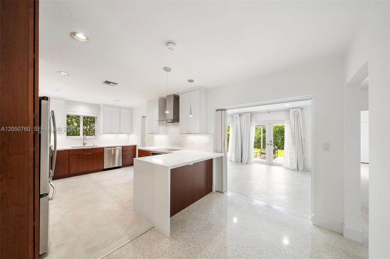 415 Navarre Ave , Coral Gables, FL 33134 Photo