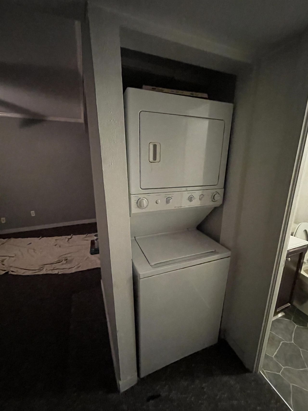 2705 Edge Dr.  Photo 11
