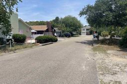 2705 Edge Dr.  photo 4