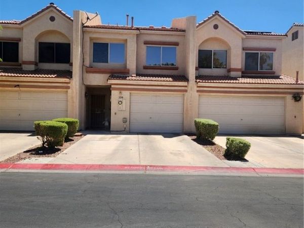 3298 Dragon Fly Street , North Las Vegas, NV 89030
