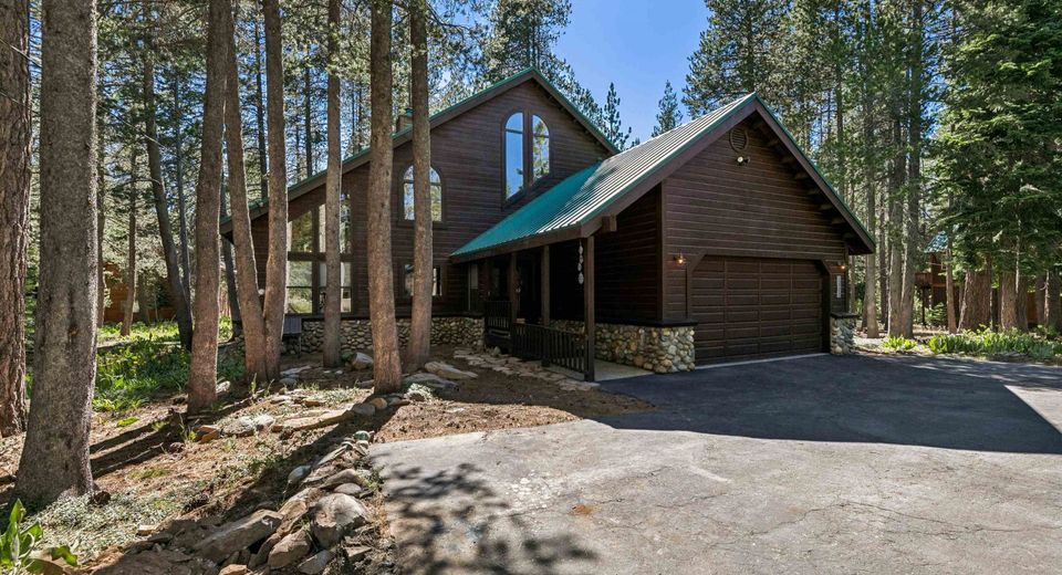 12212 Oslo Drive, Truckee, CA 96161 Photo