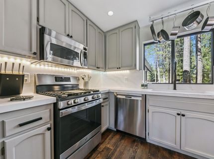 12212 Oslo Drive, Truckee, CA 96161 Photo
