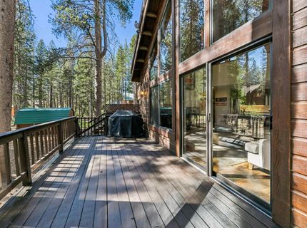 12212 Oslo Drive, Truckee, CA 96161 Photo
