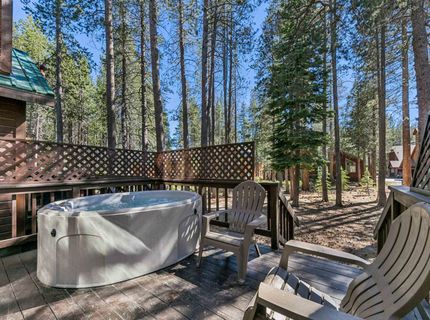 12212 Oslo Drive, Truckee, CA 96161 Photo