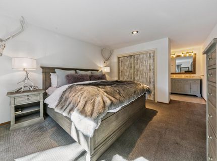 12212 Oslo Drive, Truckee, CA 96161 Photo