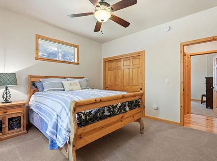 11642 Zermatt Drive, Truckee, CA 96161 Photo
