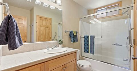 11642 Zermatt Drive, Truckee, CA 96161 Photo