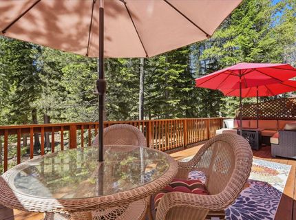 11642 Zermatt Drive, Truckee, CA 96161 Photo
