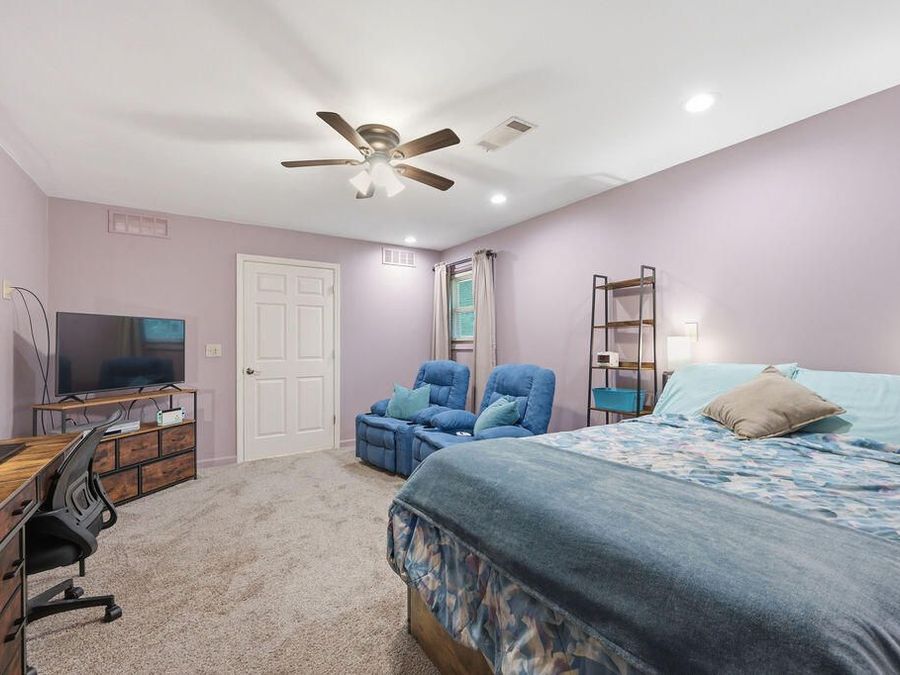 Property Image 64