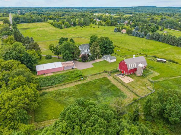 34501 Vista Road, Taylors Falls, MN 55084