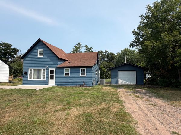 318 Grove Street N, Mora, MN 55051
