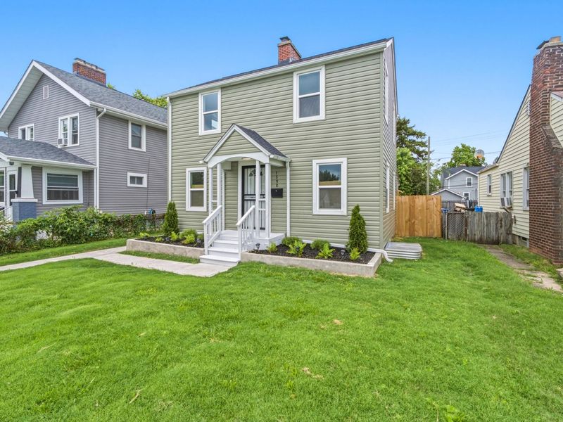 1398 E 23rd Avenue, Columbus, OH 43211 Photo 2