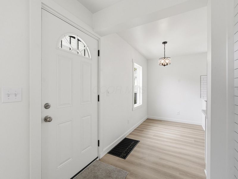 1398 E 23rd Avenue, Columbus, OH 43211 Photo 5