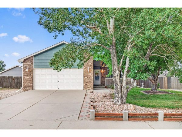 408 Suzann St, Wiggins, CO 80654