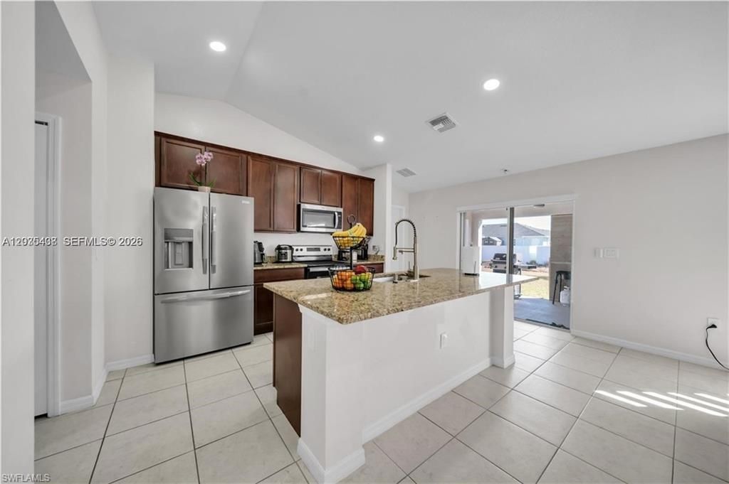 1105 NW 24th Pl , Cape Coral, FL 33993 Photo