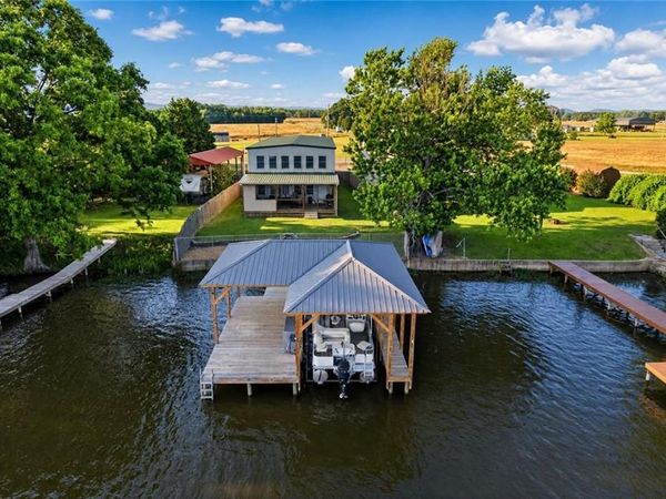 165 County Road 783 , Centre, AL 35960
