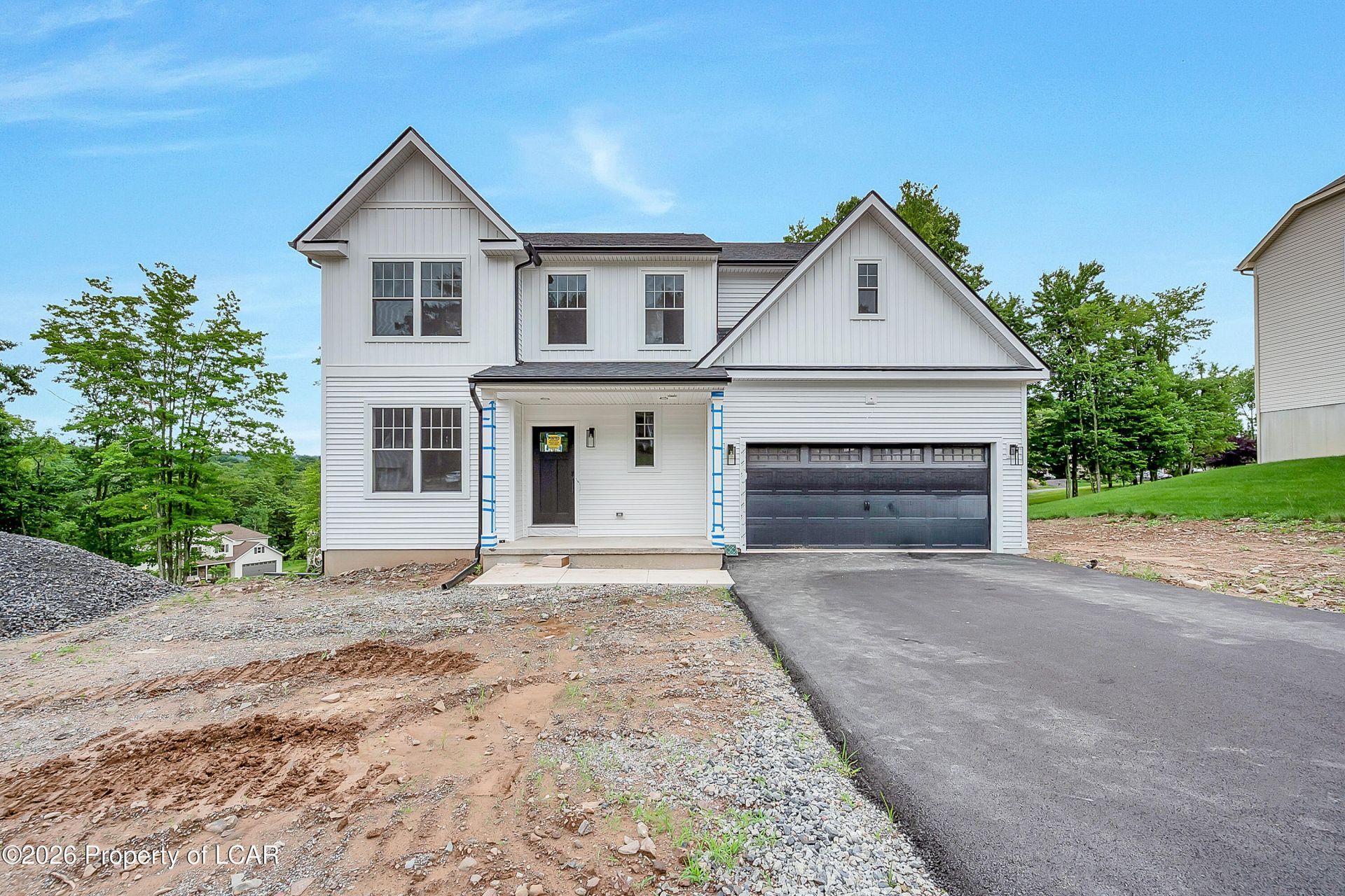 83 Aleksander Boulevard, Mountain Top, PA 18707 Main Photo