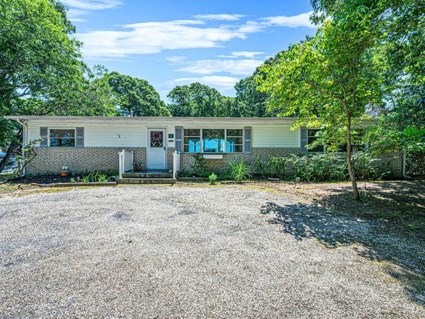 1520 Meday Avenue, Mattituck, NY 11952