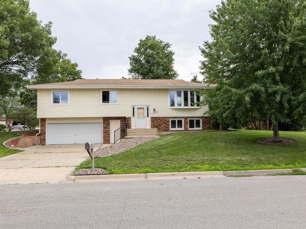 703 Lake STREET, Onalaska, WI 54650