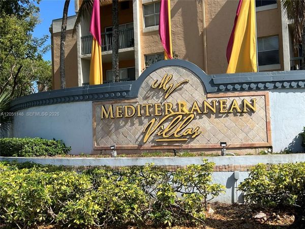 6272 NW 186th St , Unit 104, Hialeah, FL 33015