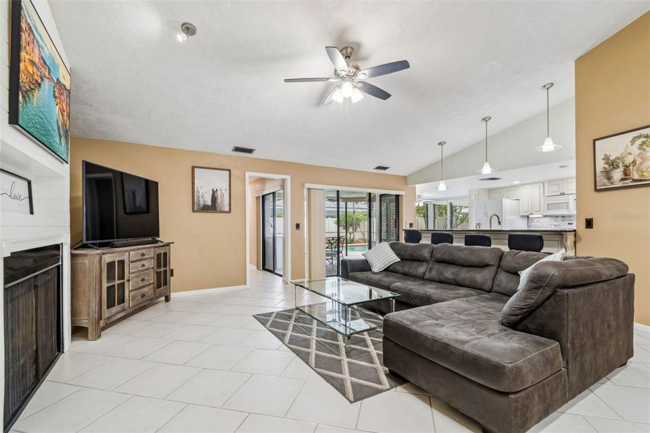 1563 Misty Plateau Trail , Clearwater, FL 33765 Photo