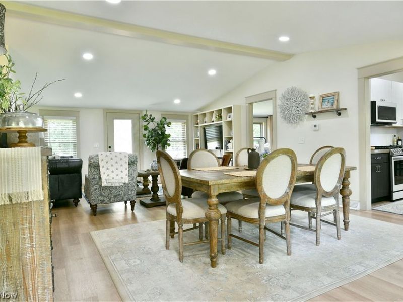 10250 Springfield Road, Poland, OH 44514 Photo 5
