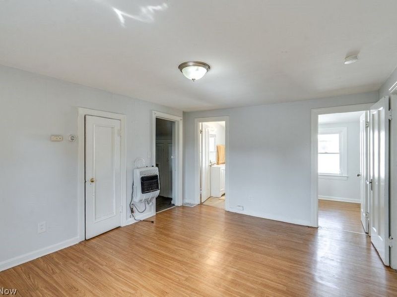 15711 Grovewood Avenue, Cleveland, OH 44110 Photo 17