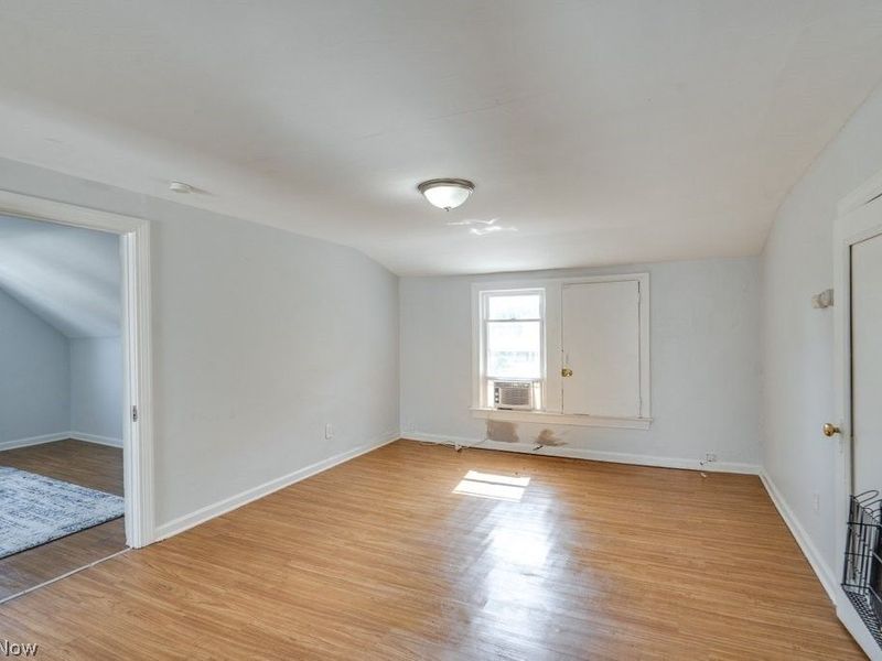 15711 Grovewood Avenue, Cleveland, OH 44110 Photo 18