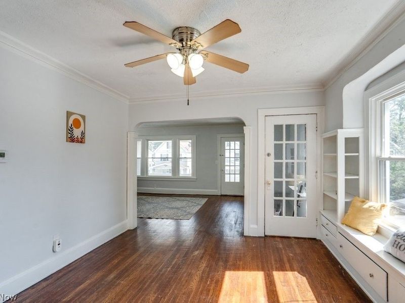 15711 Grovewood Avenue, Cleveland, OH 44110 Photo 9