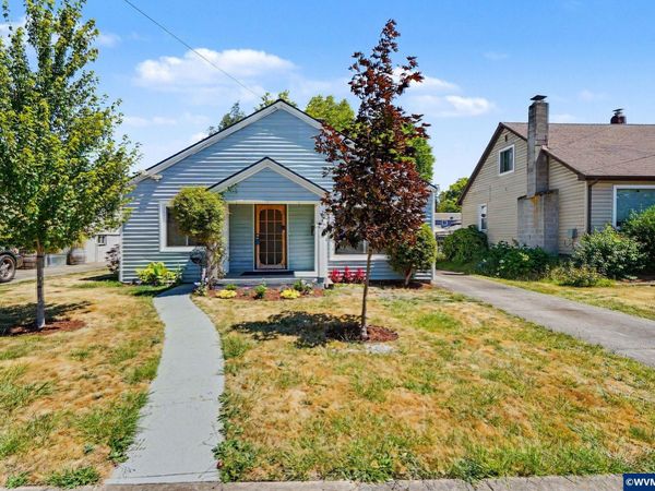 204 24th St NE, Salem, OR 97301