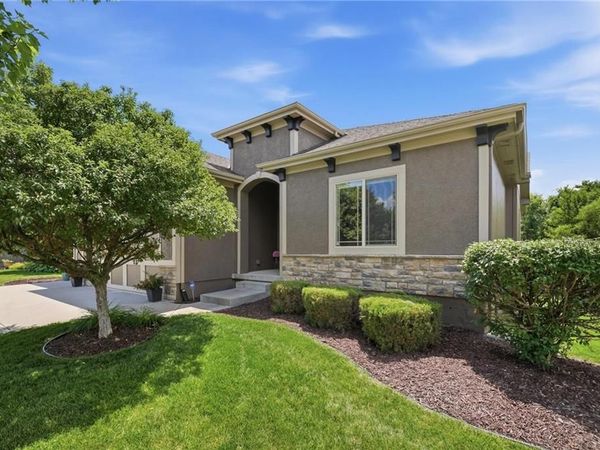 404 SE Mill Creek Drive, Lee's Summit, MO 64063
